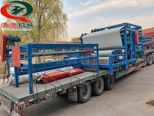 發(fā)往濰坊壽光洗砂帶式污泥壓濾機